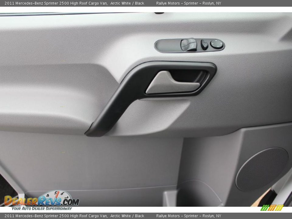 2011 Mercedes-Benz Sprinter 2500 High Roof Cargo Van Arctic White / Black Photo #4