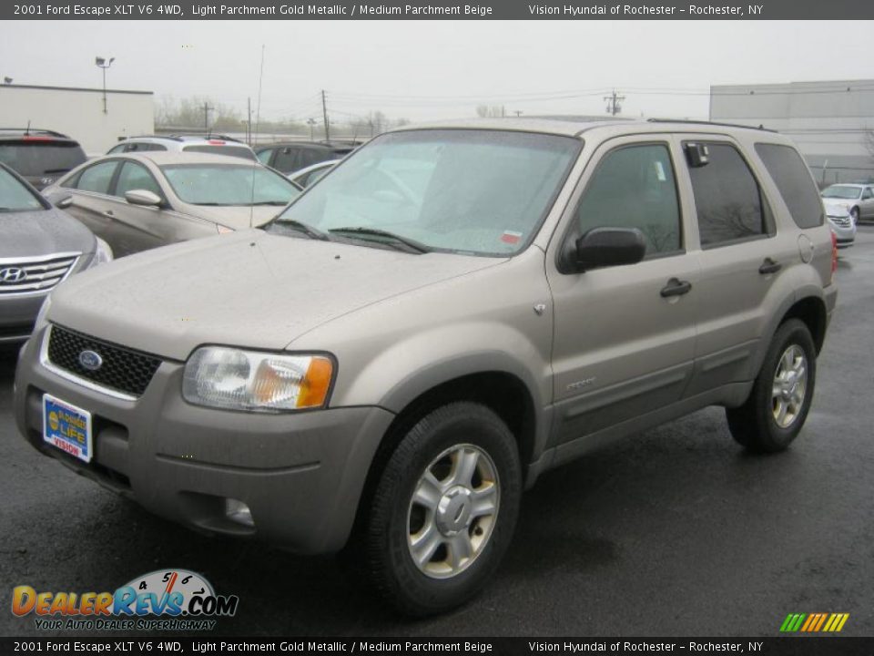 2001 Ford Escape XLT V6 4WD Light Parchment Gold Metallic / Medium Parchment Beige Photo #1