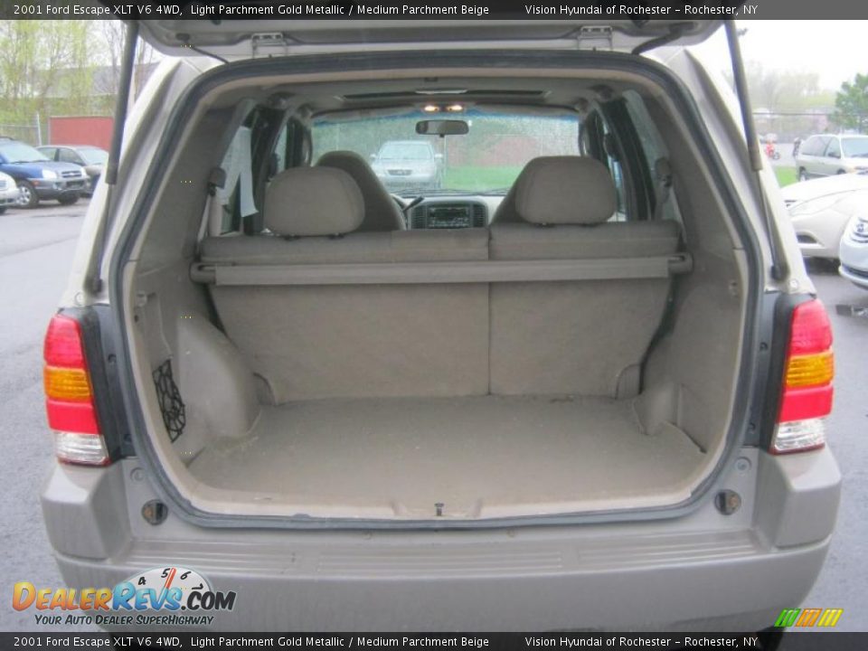 2001 Ford Escape XLT V6 4WD Trunk Photo #6