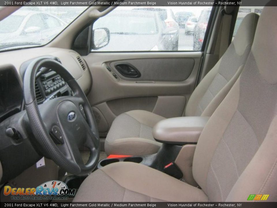 2001 Ford Escape XLT V6 4WD Light Parchment Gold Metallic / Medium Parchment Beige Photo #22