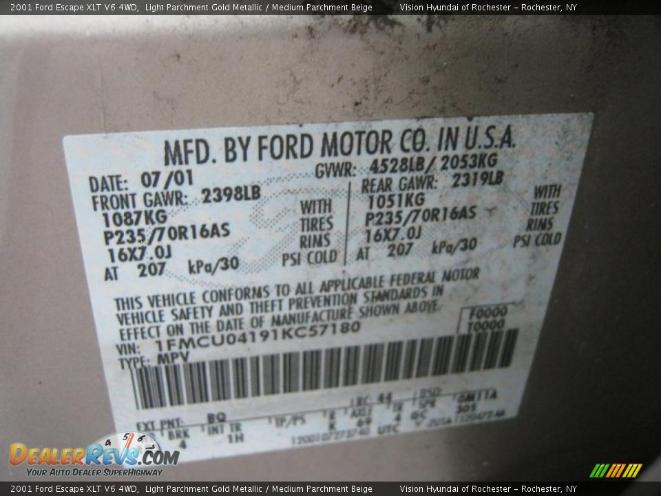 2001 Ford Escape XLT V6 4WD Light Parchment Gold Metallic / Medium Parchment Beige Photo #24