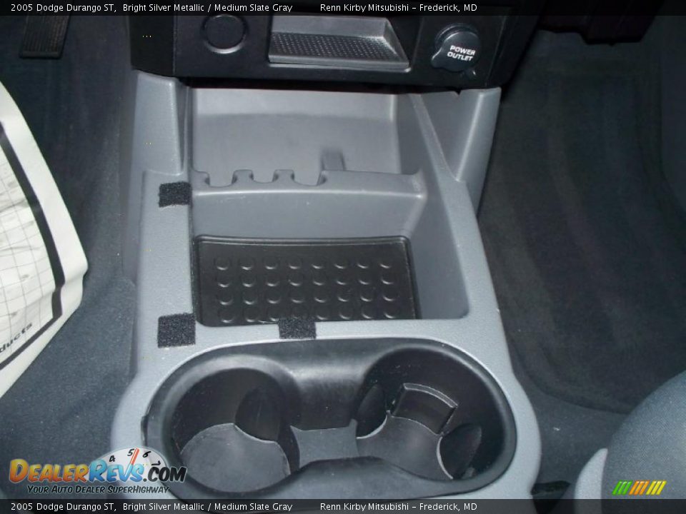 2005 Dodge Durango ST Bright Silver Metallic / Medium Slate Gray Photo #11