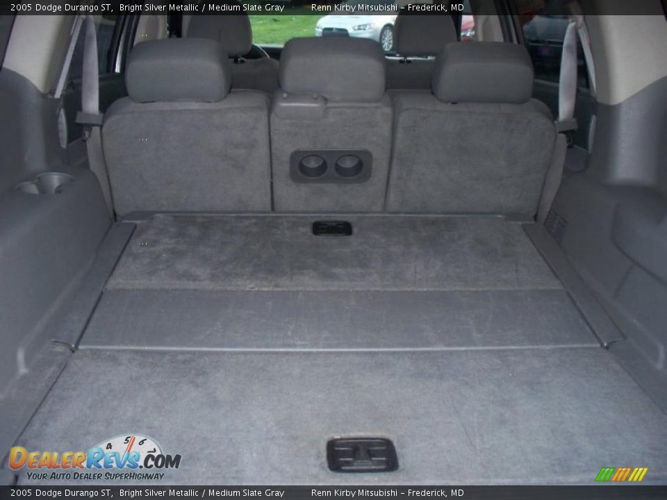 2005 Dodge Durango ST Trunk Photo #19