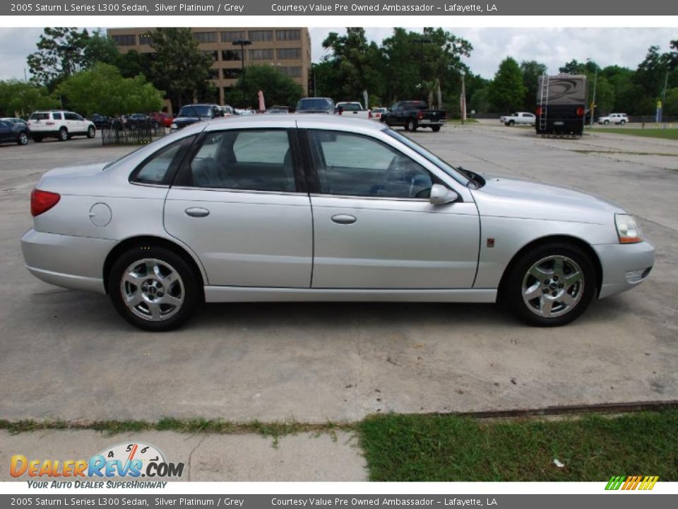Silver Platinum 2005 Saturn L Series L300 Sedan Photo #5