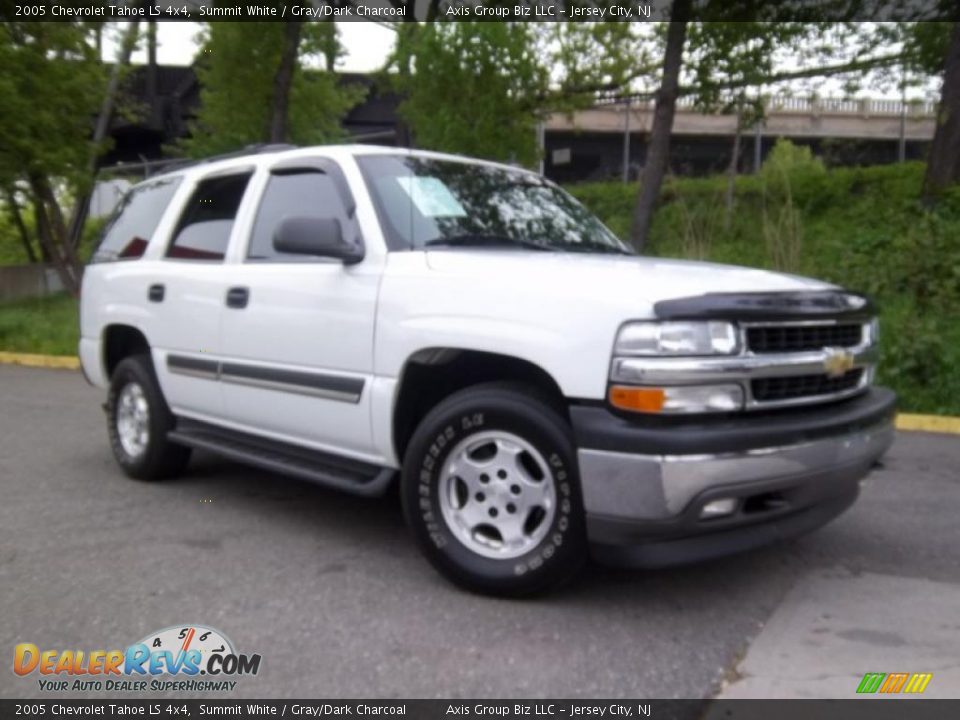 2005 Chevrolet Tahoe LS 4x4 Summit White / Gray/Dark Charcoal Photo #3