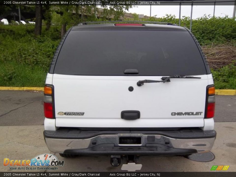 2005 Chevrolet Tahoe LS 4x4 Summit White / Gray/Dark Charcoal Photo #4