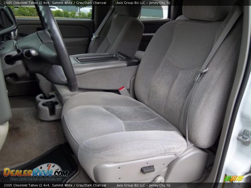 2005 Chevrolet Tahoe LS 4x4 Summit White / Gray/Dark Charcoal Photo #9