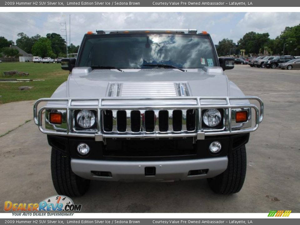 2009 Hummer H2 SUV Silver Ice Limited Edition Silver Ice / Sedona Brown Photo #2