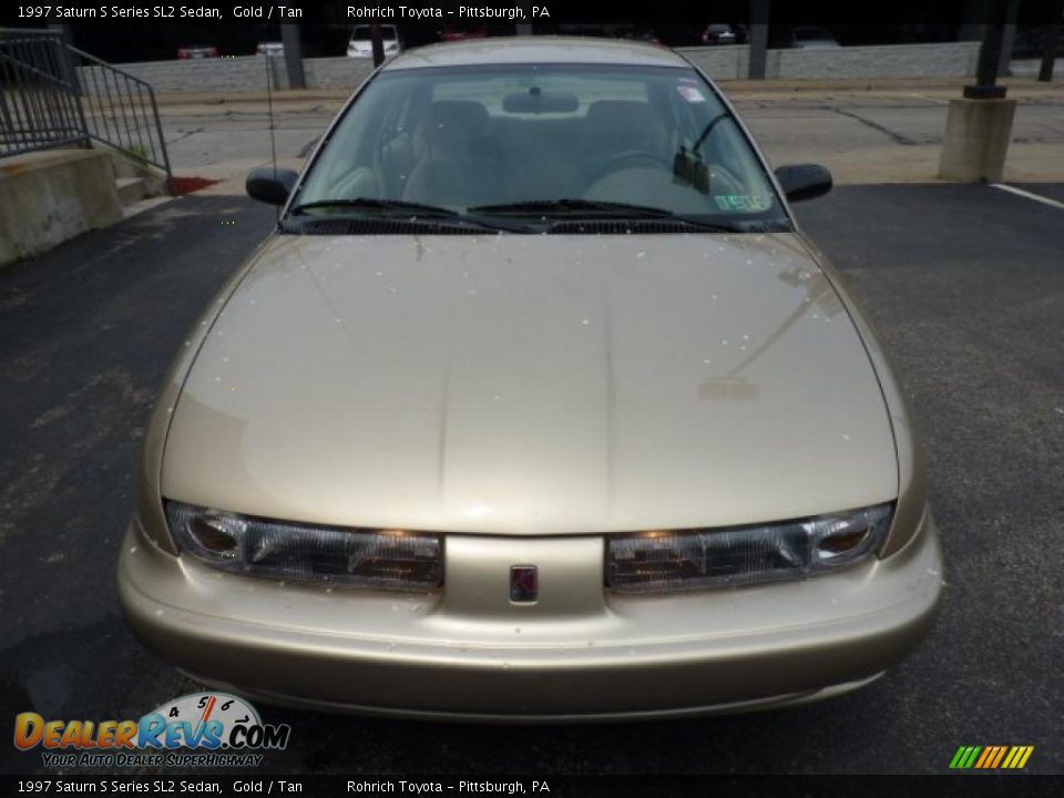 1997 Saturn S Series SL2 Sedan Gold / Tan Photo #10