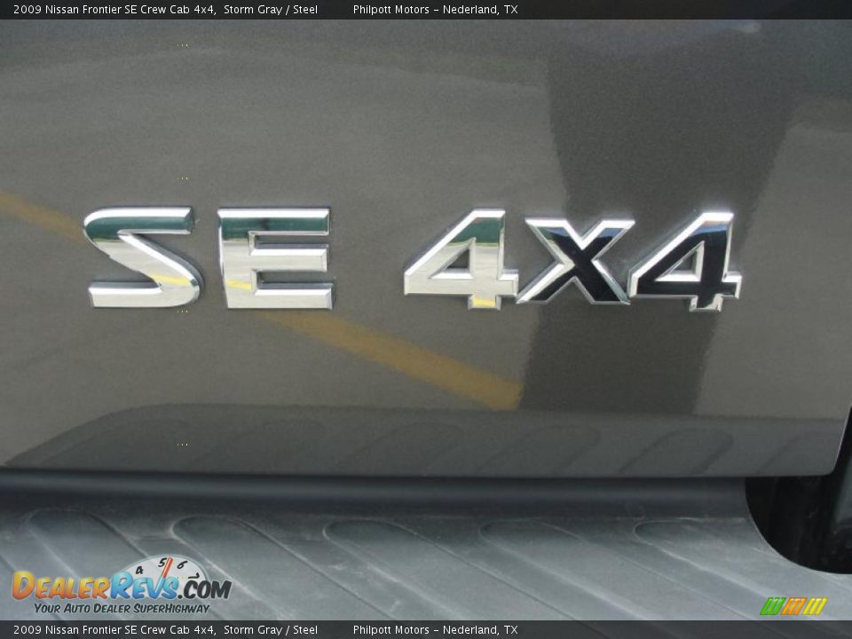 2009 Nissan Frontier SE Crew Cab 4x4 Logo Photo #21