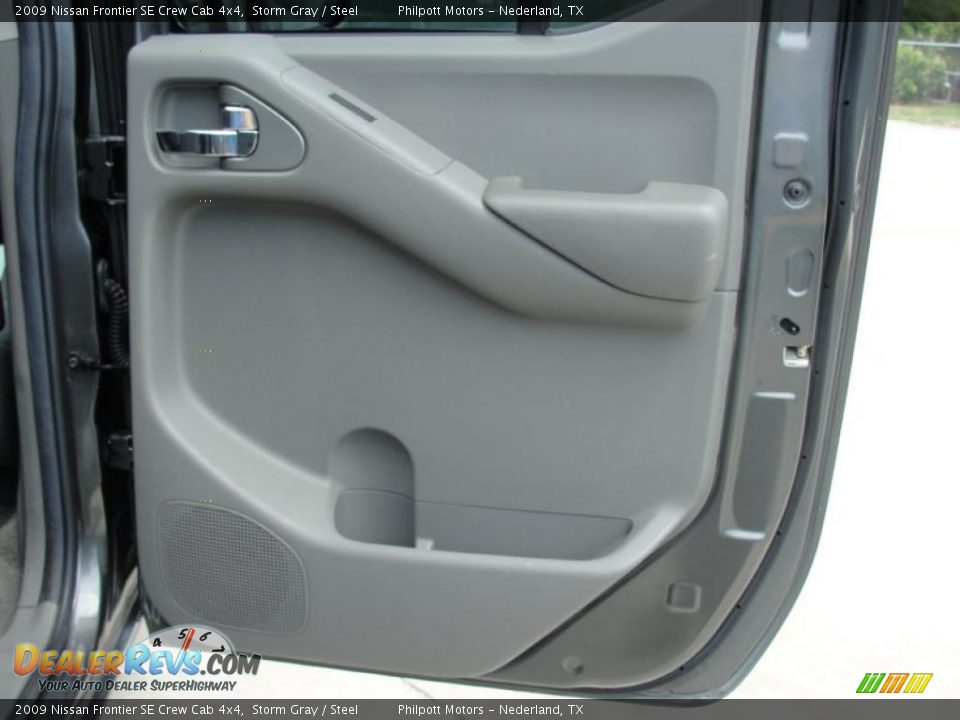 2009 Nissan Frontier SE Crew Cab 4x4 Storm Gray / Steel Photo #31