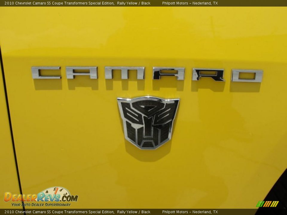 2010 Chevrolet Camaro SS Coupe Transformers Special Edition Logo Photo #18