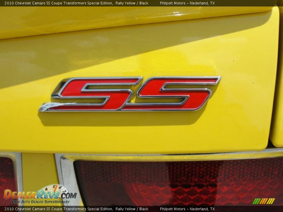2010 Chevrolet Camaro SS Coupe Transformers Special Edition Logo Photo #24