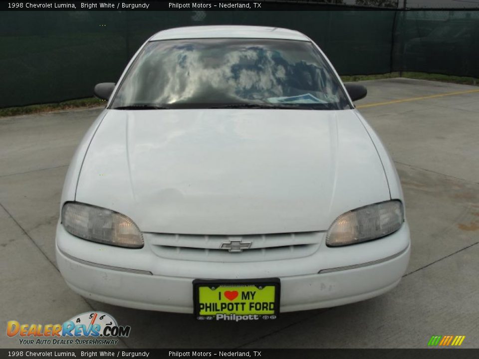 1998 Chevrolet Lumina Bright White / Burgundy Photo #8