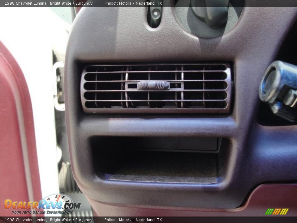 1998 Chevrolet Lumina Bright White / Burgundy Photo #35