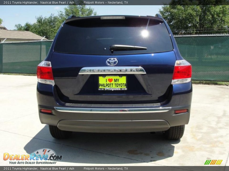 2011 Toyota Highlander Nautical Blue Pearl / Ash Photo #4