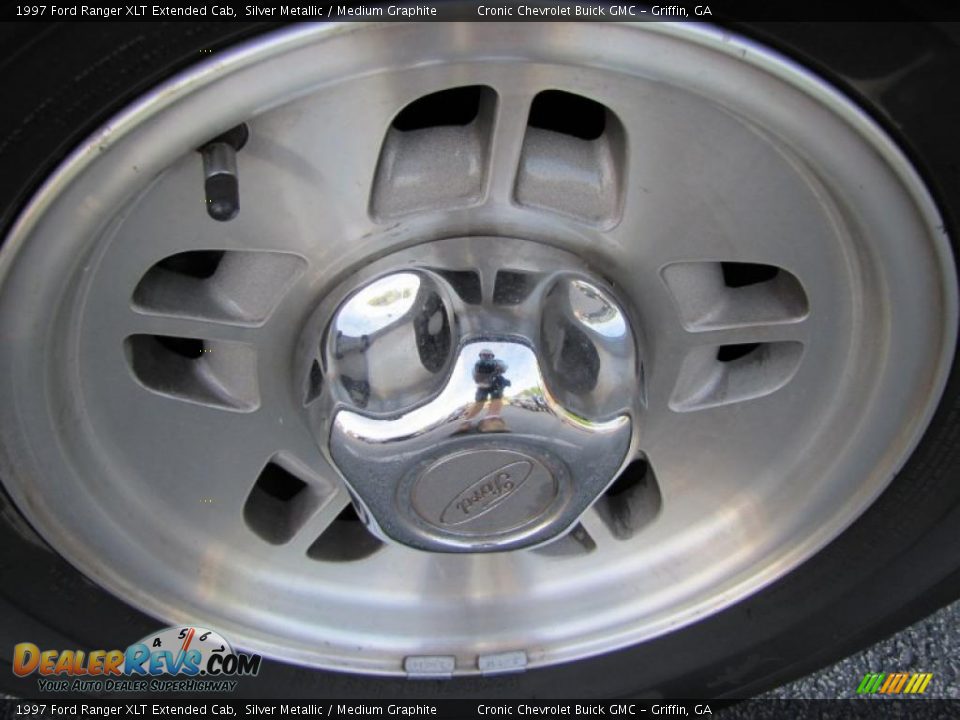 1997 Ford Ranger XLT Extended Cab Silver Metallic / Medium Graphite Photo #9