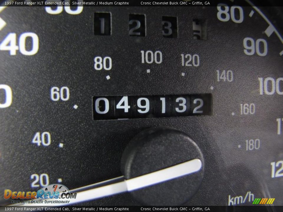 1997 Ford Ranger XLT Extended Cab Silver Metallic / Medium Graphite Photo #17