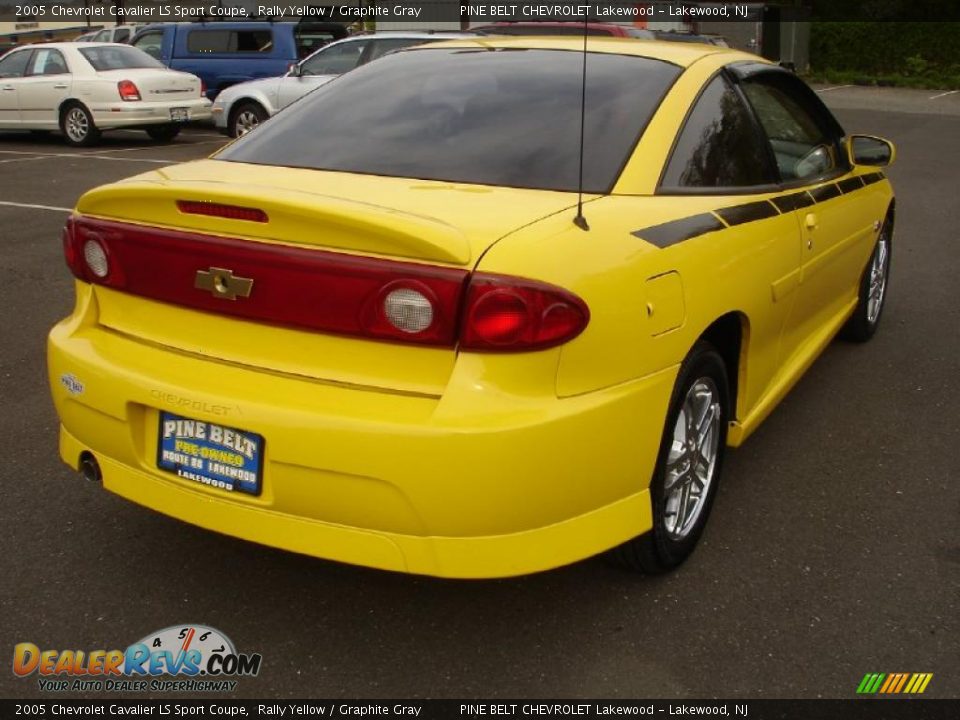 2005 Chevrolet Cavalier LS Sport Coupe Rally Yellow / Graphite Gray Photo #4