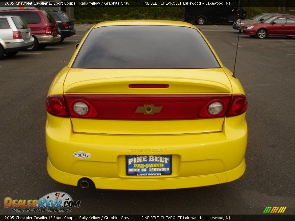 2005 Chevrolet Cavalier LS Sport Coupe Rally Yellow / Graphite Gray Photo #5