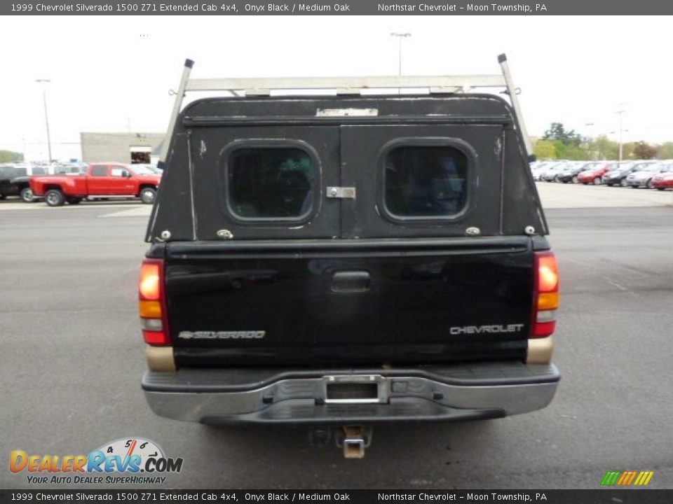 1999 Chevrolet Silverado 1500 Z71 Extended Cab 4x4 Onyx Black / Medium Oak Photo #5