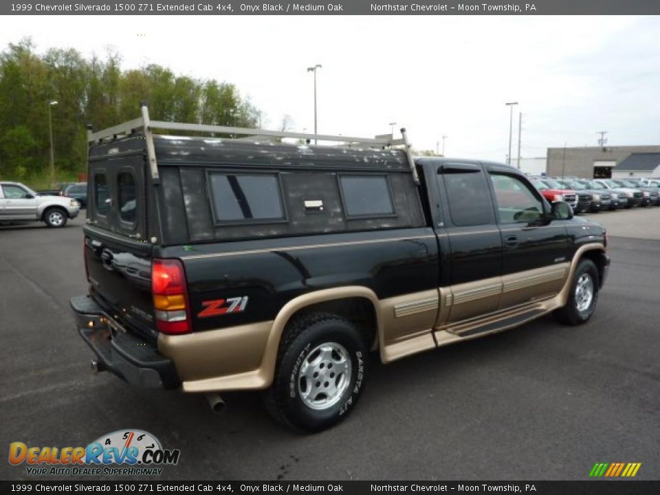 1999 Chevrolet Silverado 1500 Z71 Extended Cab 4x4 Onyx Black / Medium Oak Photo #6