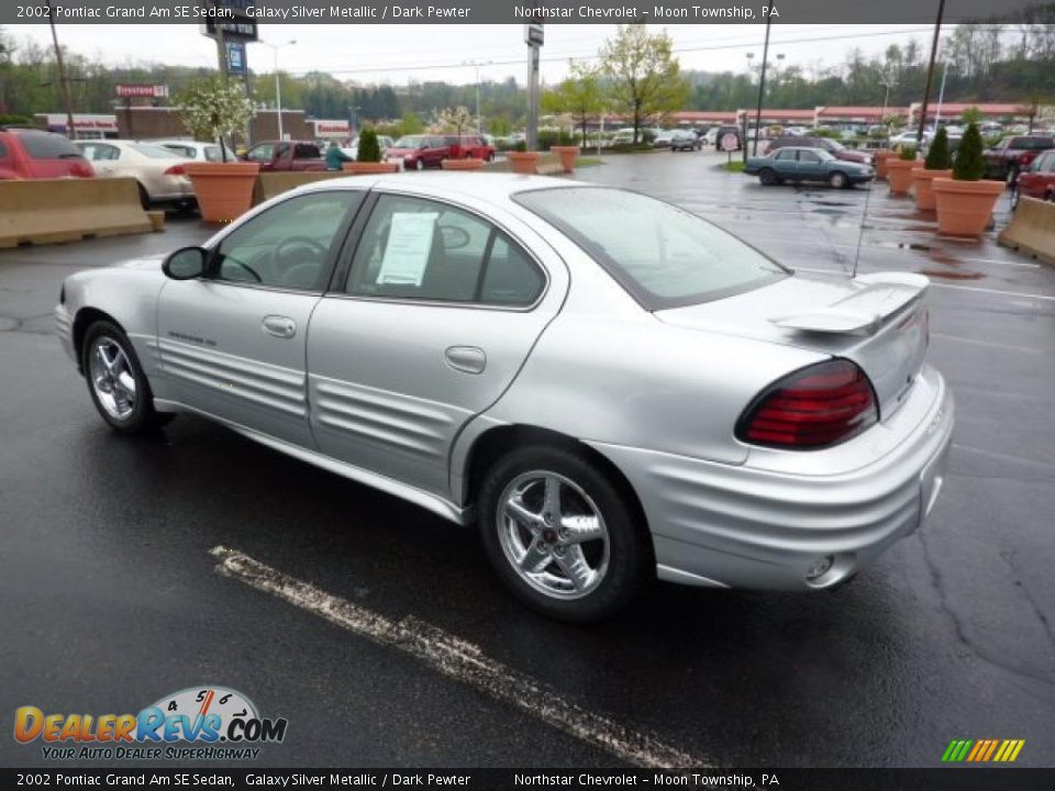 2002 Pontiac Grand Am SE Sedan Galaxy Silver Metallic / Dark Pewter Photo #5