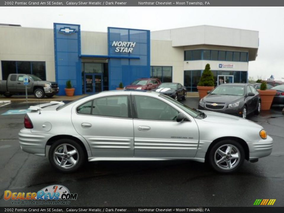 2002 Pontiac Grand Am SE Sedan Galaxy Silver Metallic / Dark Pewter Photo #11