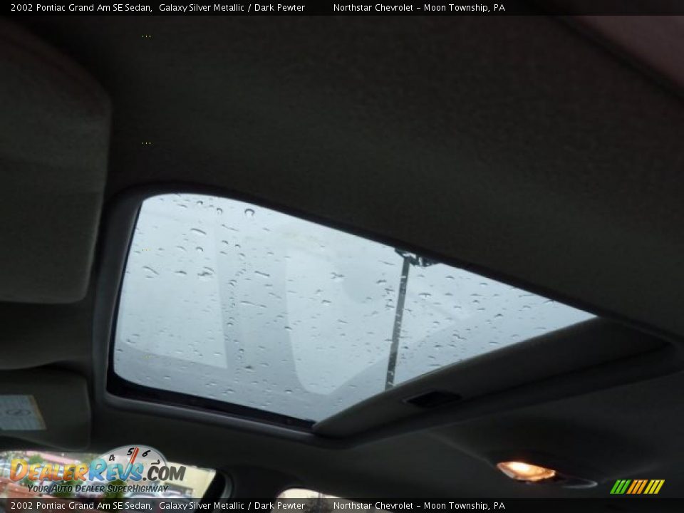2002 Pontiac Grand Am SE Sedan Galaxy Silver Metallic / Dark Pewter Photo #15