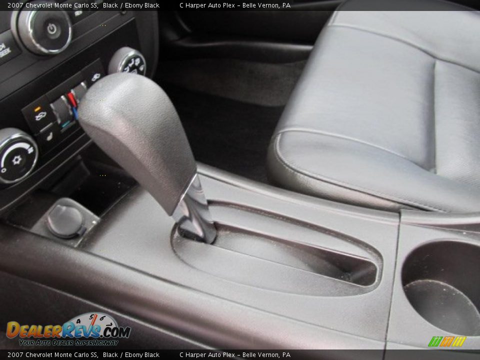 2007 Chevrolet Monte Carlo SS Shifter Photo #19