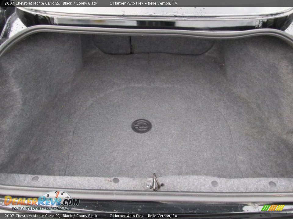 2007 Chevrolet Monte Carlo SS Trunk Photo #22