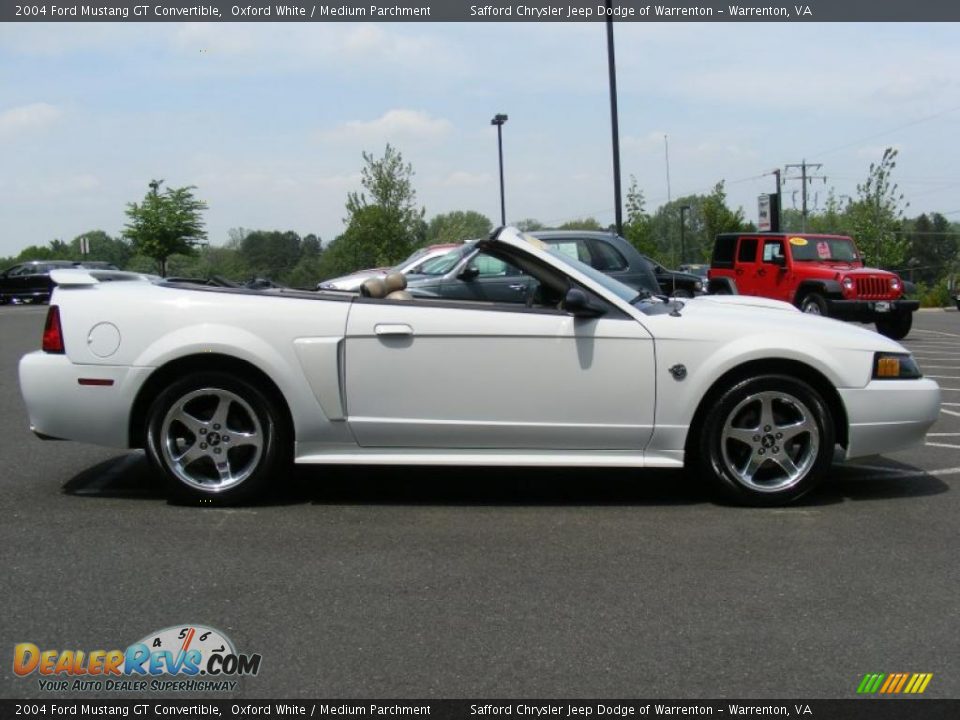 Oxford White 2004 Ford Mustang GT Convertible Photo #4