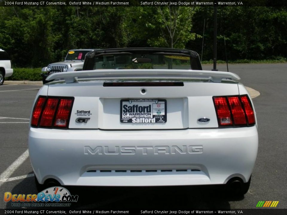 2004 Ford Mustang GT Convertible Oxford White / Medium Parchment Photo #6