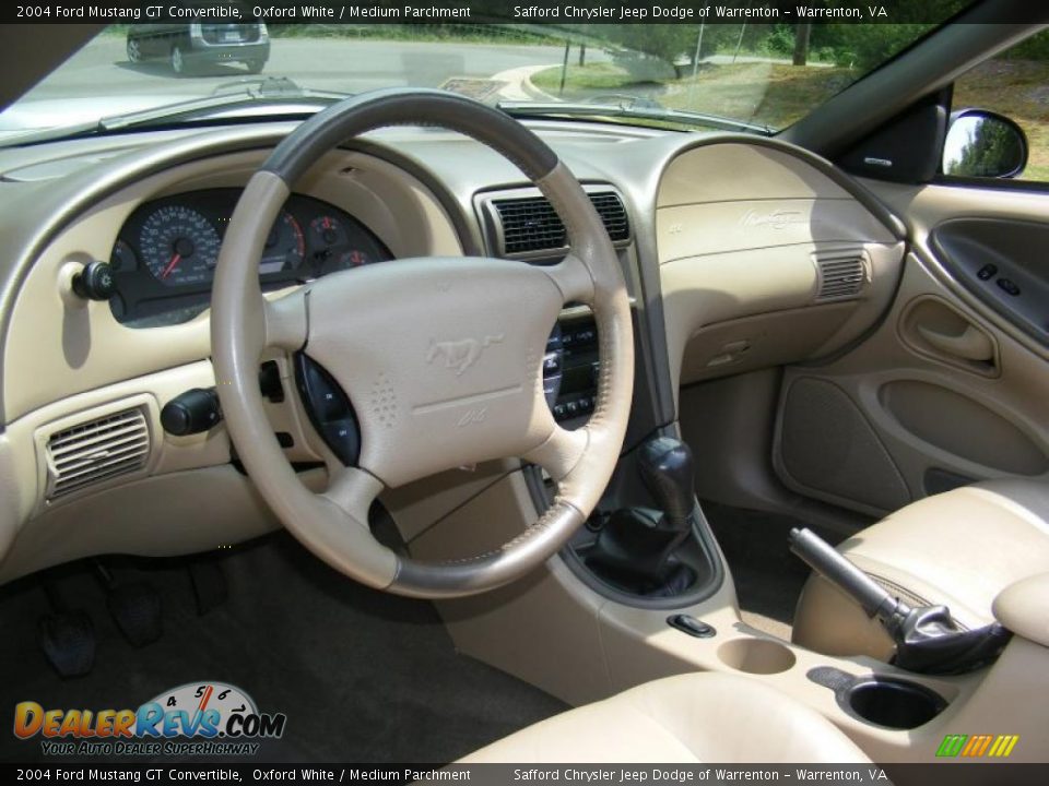 Medium Parchment Interior - 2004 Ford Mustang GT Convertible Photo #18