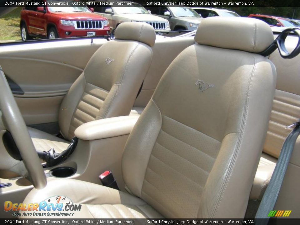 Medium Parchment Interior - 2004 Ford Mustang GT Convertible Photo #20