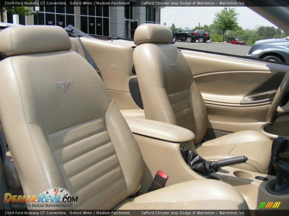 Medium Parchment Interior - 2004 Ford Mustang GT Convertible Photo #25