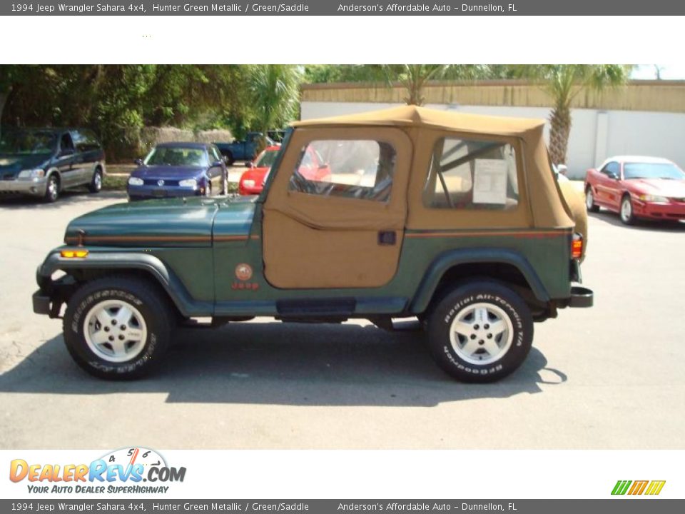1994 Jeep Wrangler Sahara 4x4 Hunter Green Metallic / Green/Saddle Photo #6