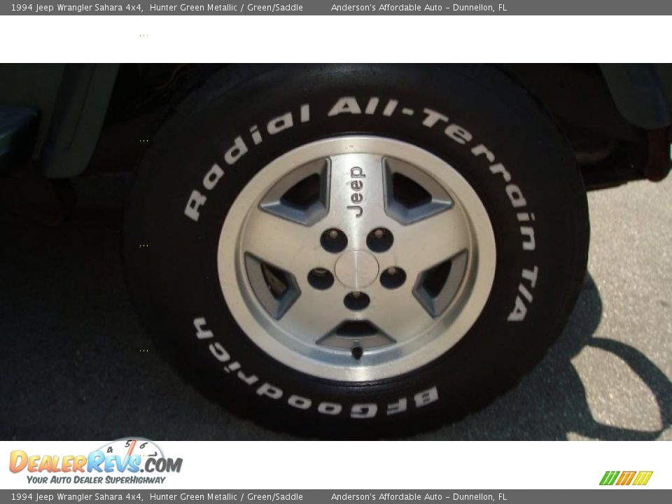 1994 Jeep Wrangler Sahara 4x4 Hunter Green Metallic / Green/Saddle Photo #11