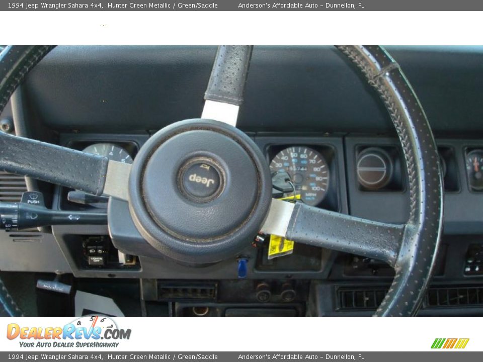 1994 Jeep Wrangler Sahara 4x4 Hunter Green Metallic / Green/Saddle Photo #14