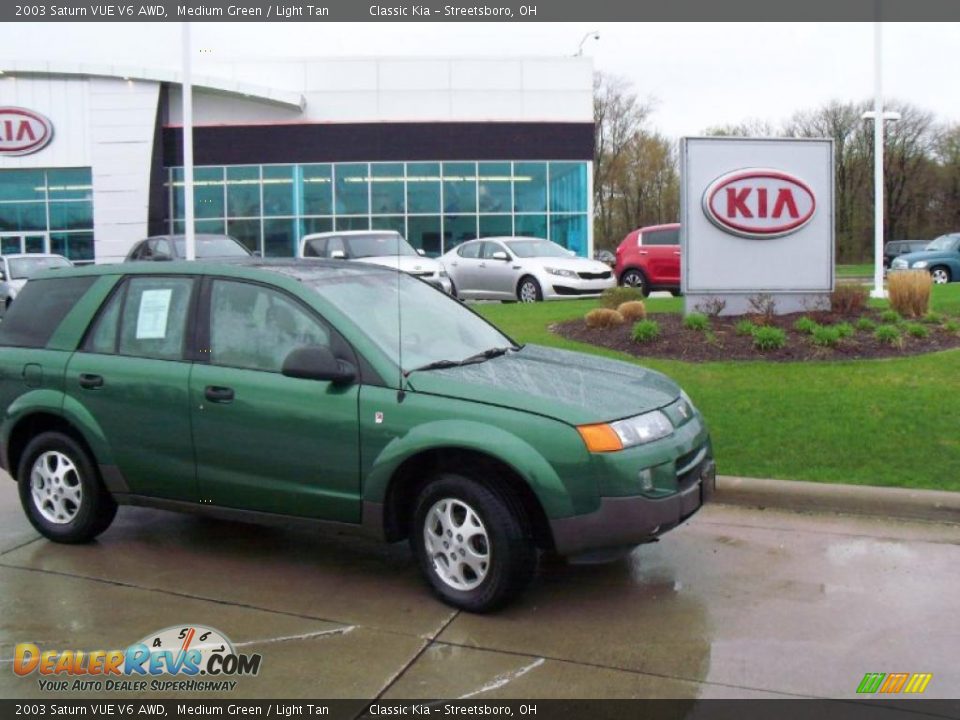 2003 Saturn VUE V6 AWD Medium Green / Light Tan Photo #1