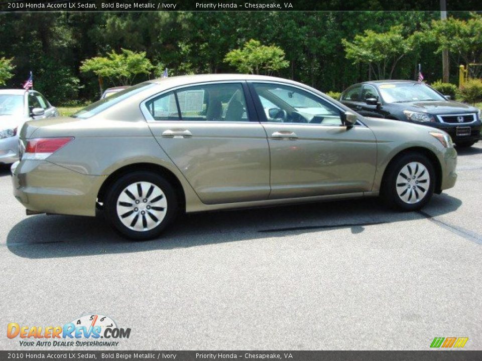 2010 Honda accord lx sedan #2