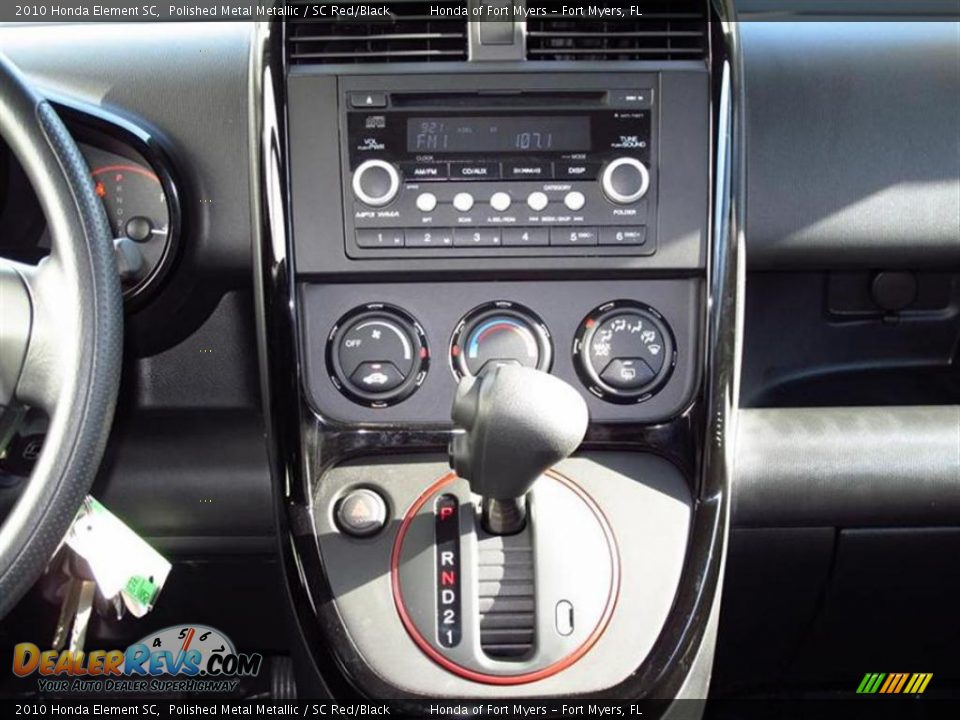 Controls of 2010 Honda Element SC Photo #12