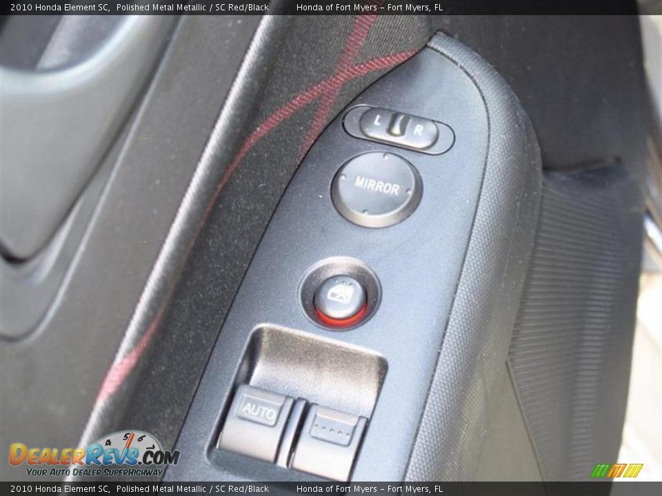 Controls of 2010 Honda Element SC Photo #15