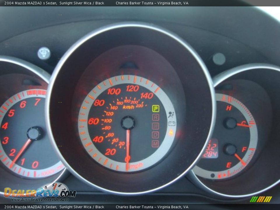 2004 Mazda MAZDA3 s Sedan Sunlight Silver Mica / Black Photo #13