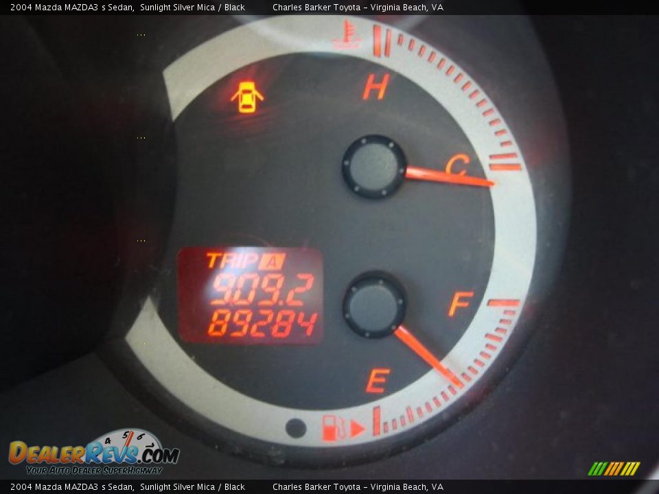 2004 Mazda MAZDA3 s Sedan Sunlight Silver Mica / Black Photo #14