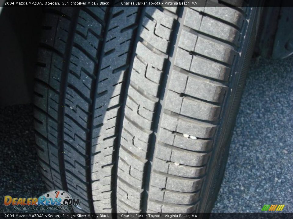 2004 Mazda MAZDA3 s Sedan Sunlight Silver Mica / Black Photo #19