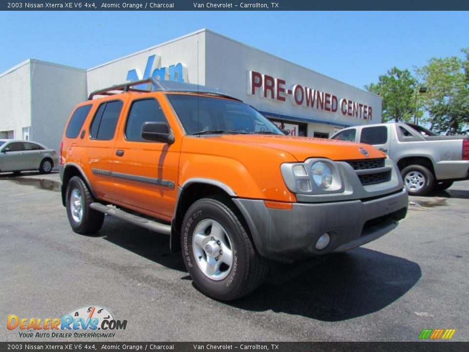 2003 Nissan Xterra XE V6 4x4 Atomic Orange / Charcoal Photo #1