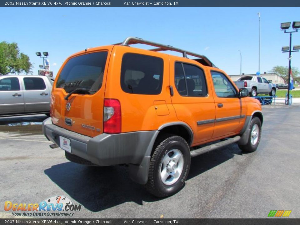 2003 Nissan Xterra XE V6 4x4 Atomic Orange / Charcoal Photo #7