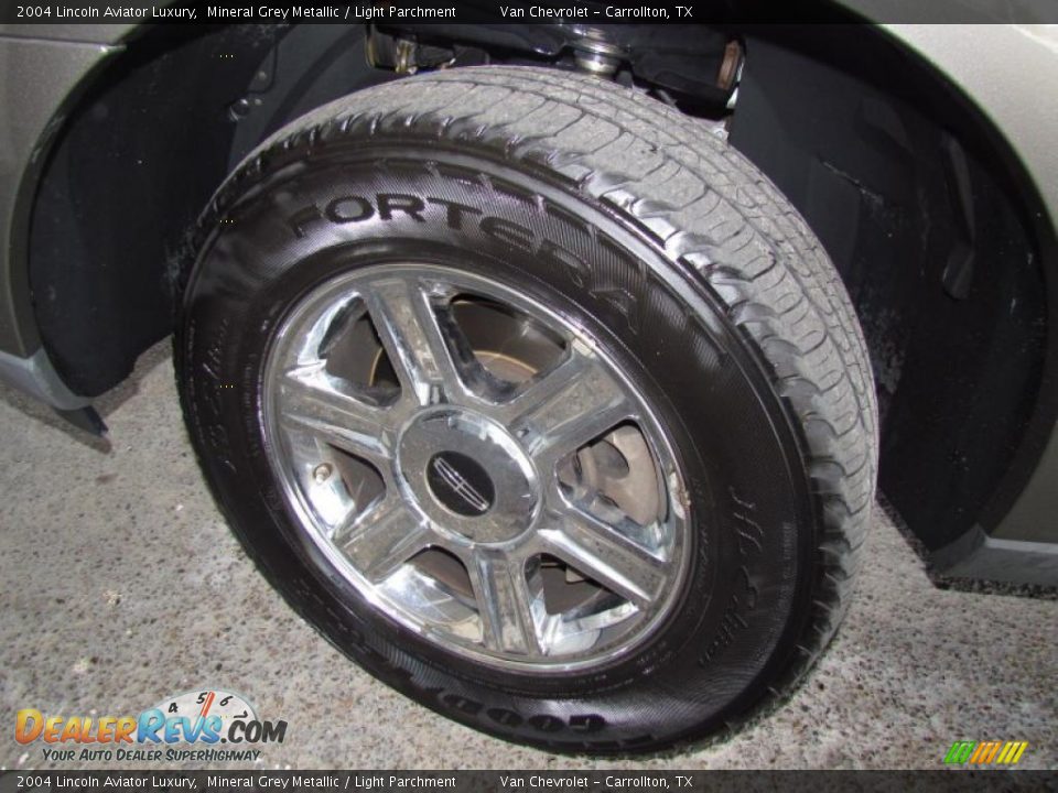 2004 Lincoln Aviator Luxury Mineral Grey Metallic / Light Parchment Photo #19