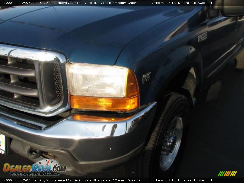 2000 Ford F250 Super Duty XLT Extended Cab 4x4 Island Blue Metallic / Medium Graphite Photo #4